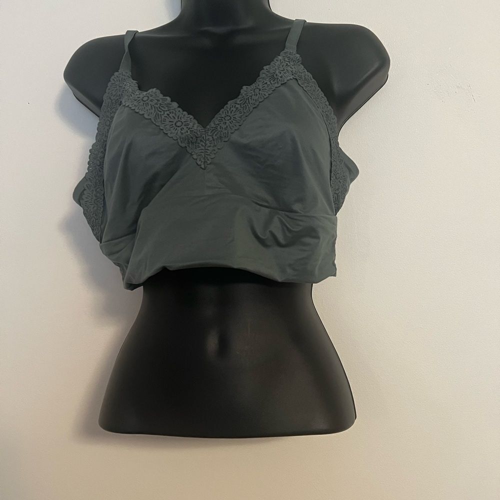 Aerie Gray Lace Trim Bra